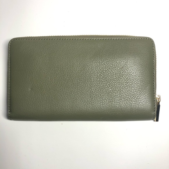 SOLD-NWOT Tory Burch Green Khaki Clara Zip Wallet - Picture 5 of 9